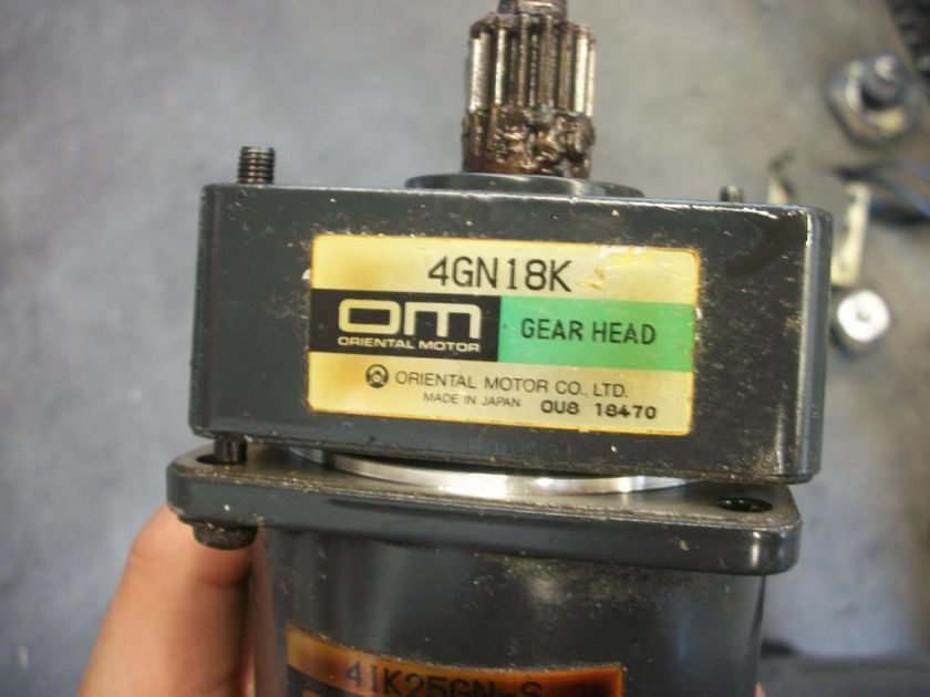 ORIENTAL MOTORS 4IK25GN S INDUCTION W/ 4GN18K GEAR HEAD  