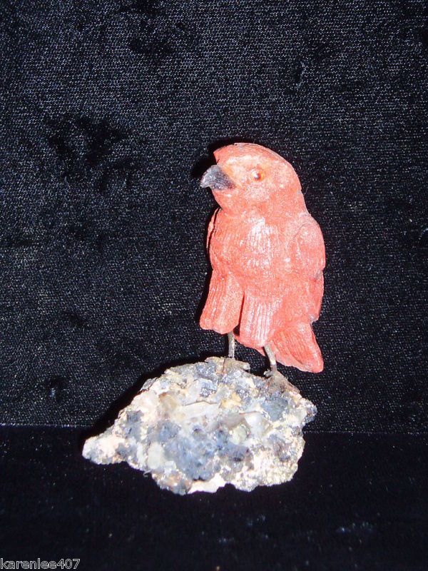 BIRD Hand Carved Bird Figurine PERUVIAN RARE  